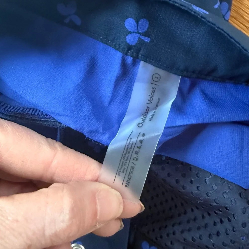NWT‎ Outdoor Voices SolarCool 6